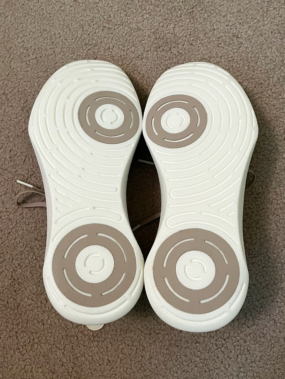 allbirds Women’s Tan/Khaki/Beige Superlight Tree Runners Sneakers (size 11) - Picture 9 of 11